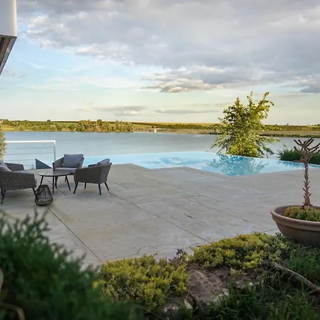 House By Nivo Вилла Pavlovci